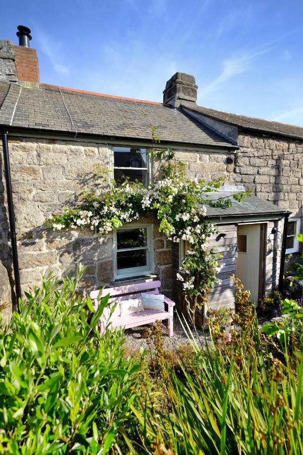 Niver Dew Holiday Cottage Lower Boscaswell Extérieur photo